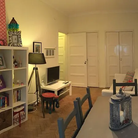 Refuge Holiday Homes | Campolide Cosy شقة Lisboa